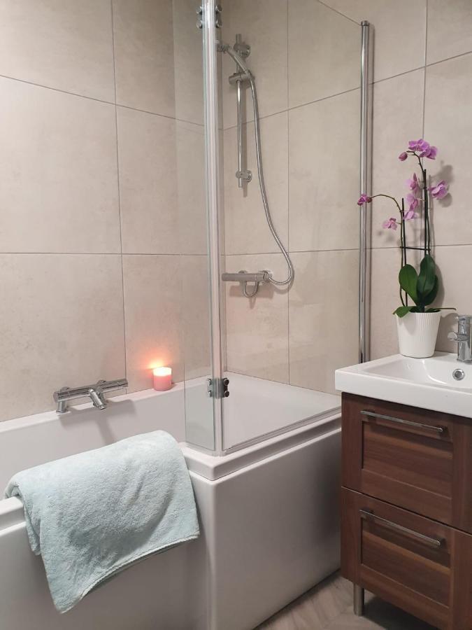 The Plaza Suites High St Bangor Buitenkant foto